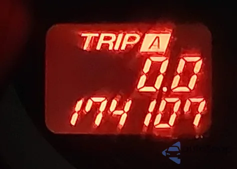 2007 Mazda Mazda3 S Touring z USA, uszkodzony, nr VIN JM1BK323271686171